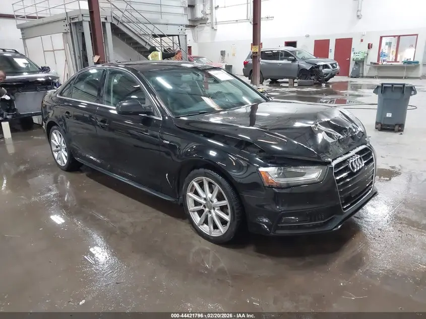 Audi A4 2.0T Premium 2016
