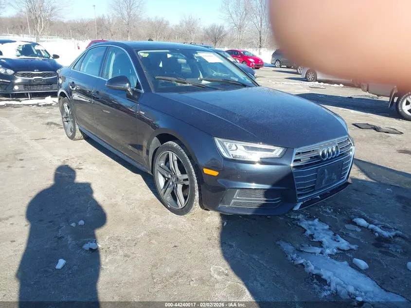 Audi A4 2.0T Premium 2017