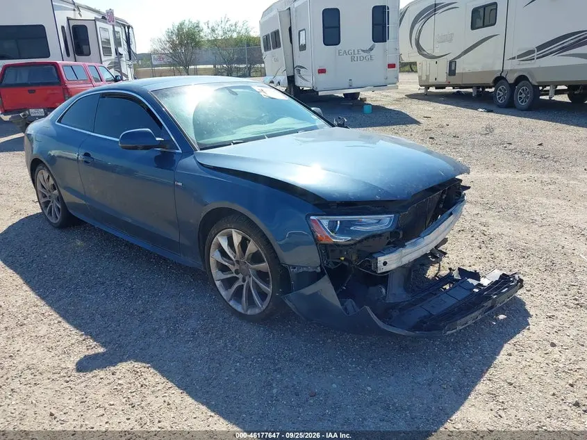 Audi A5 2.0T Premium 2015