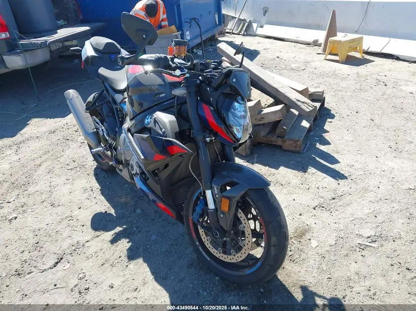 BMW M 1000 R 2023