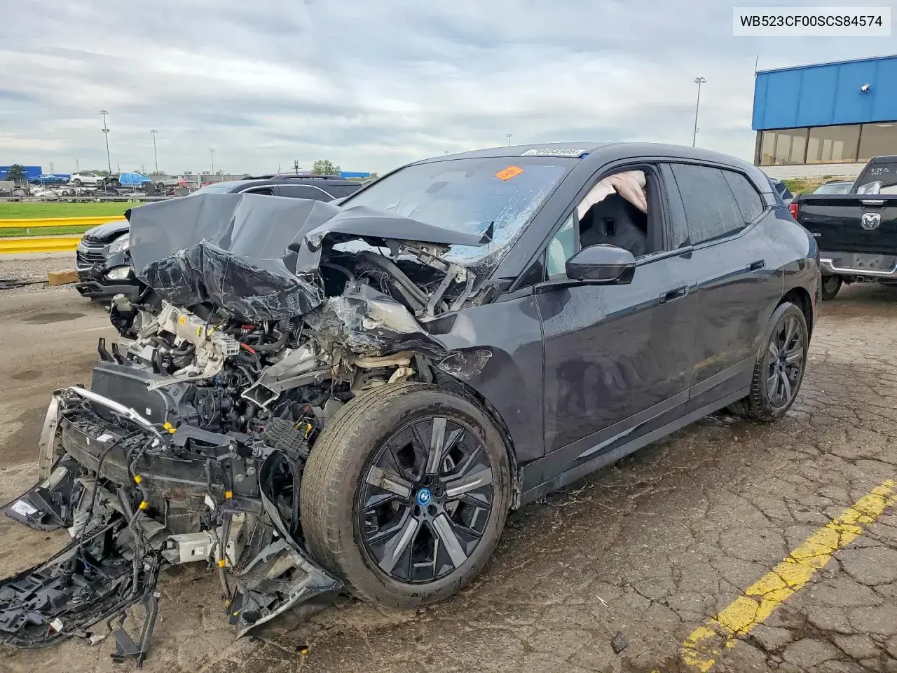 BMW Ix xDrive50 2025