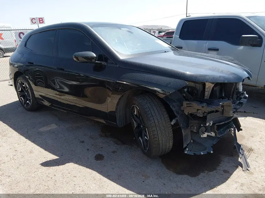 BMW Ix xDrive50 2025