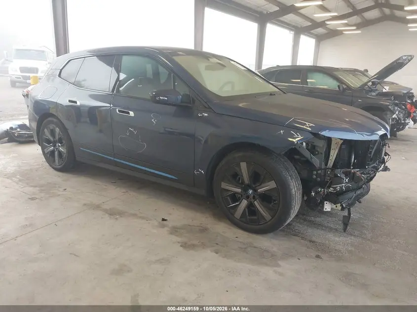 BMW Ix xDrive50 2023