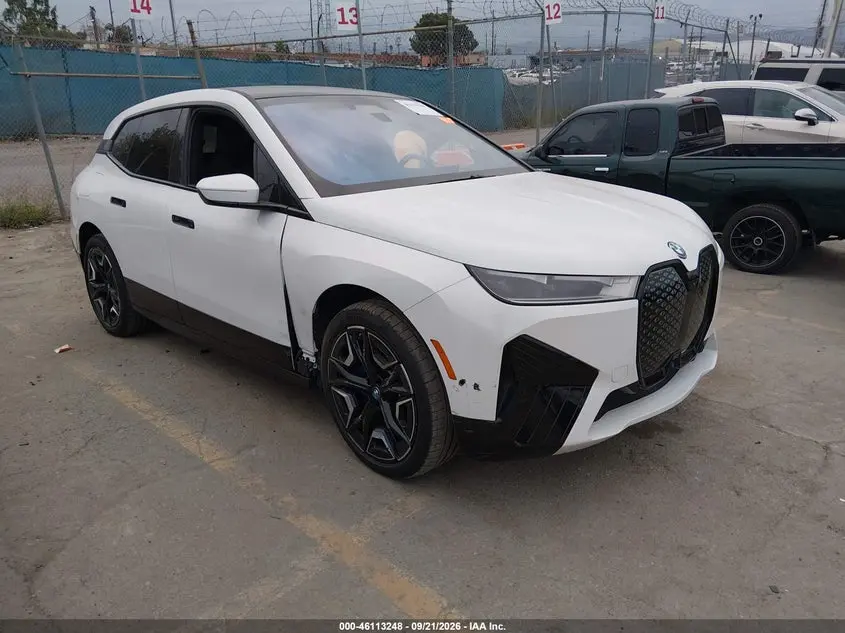 BMW Ix xDrive50 2024
