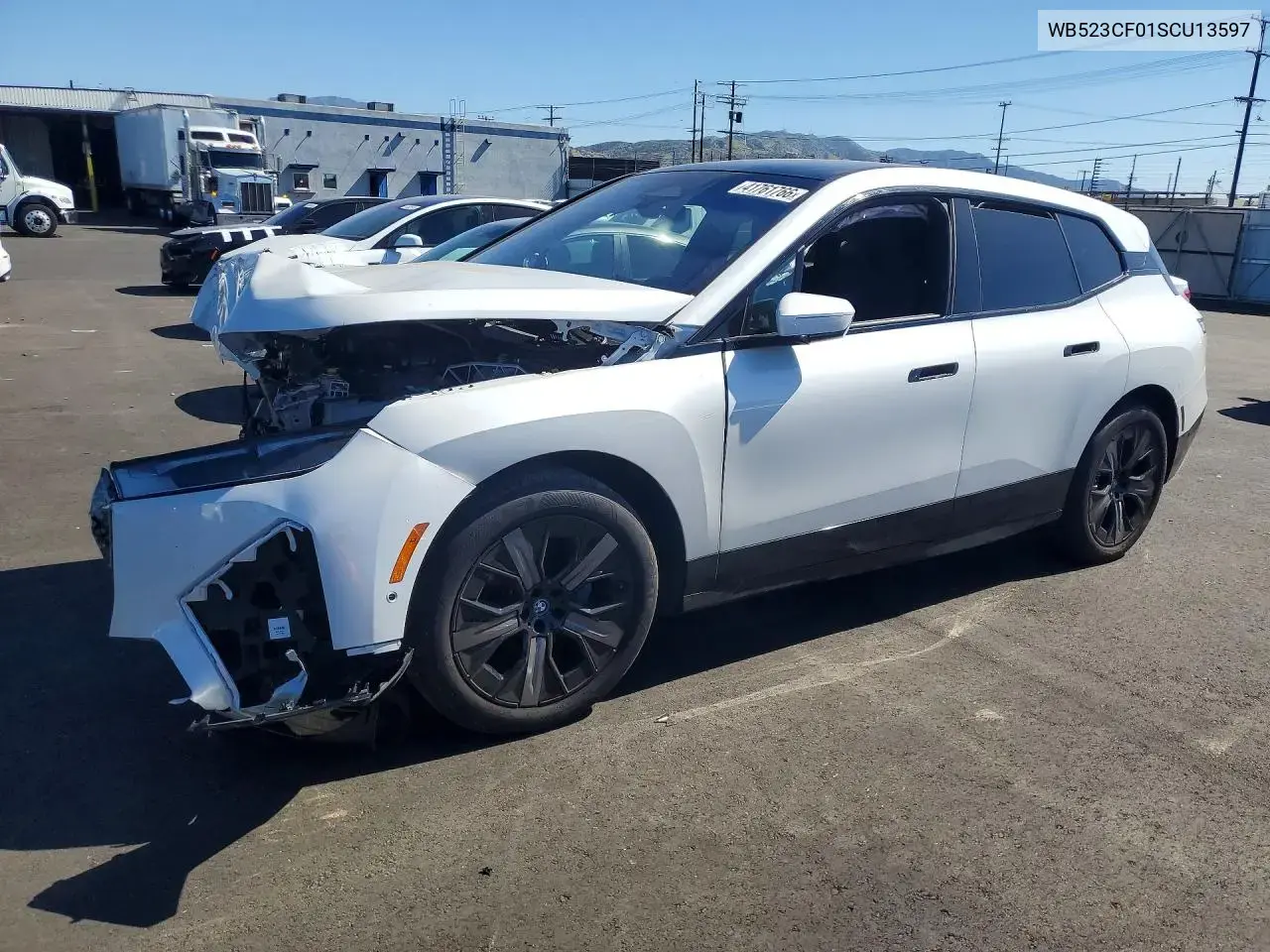 BMW Ix xDrive50 2025