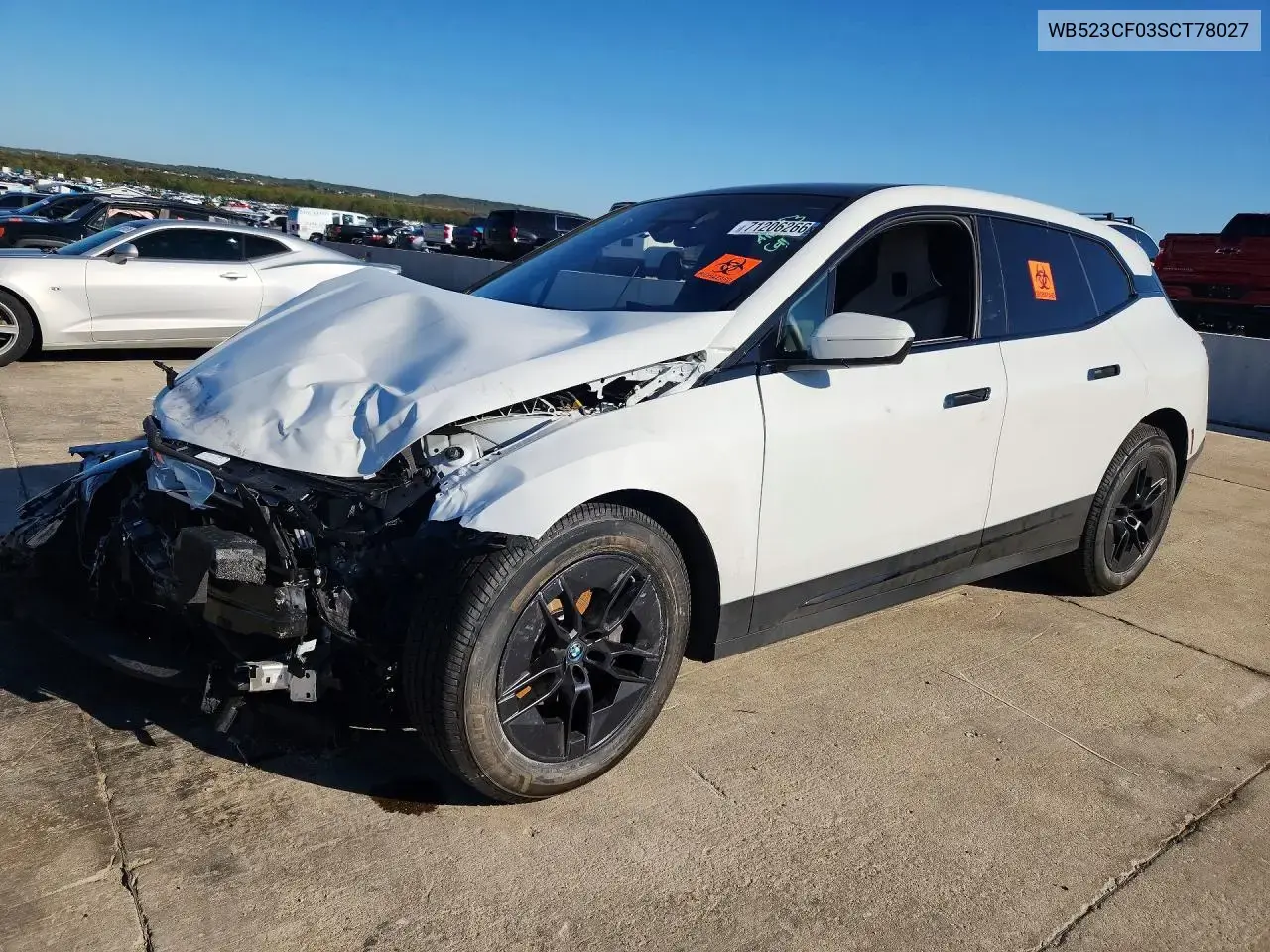 BMW Ix xDrive50 2025