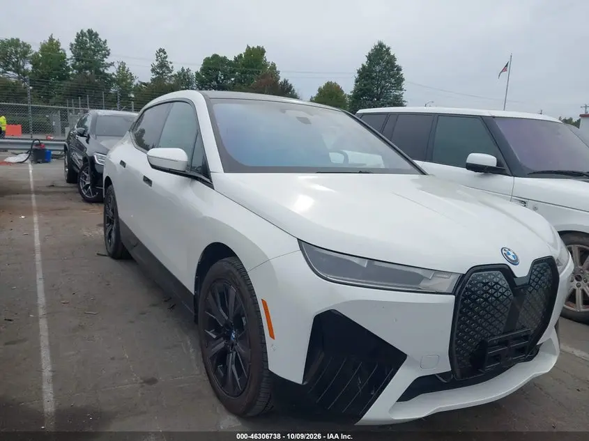 BMW Ix xDrive50 2024