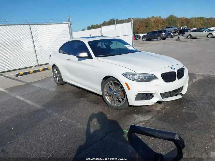 BMW M235 2015