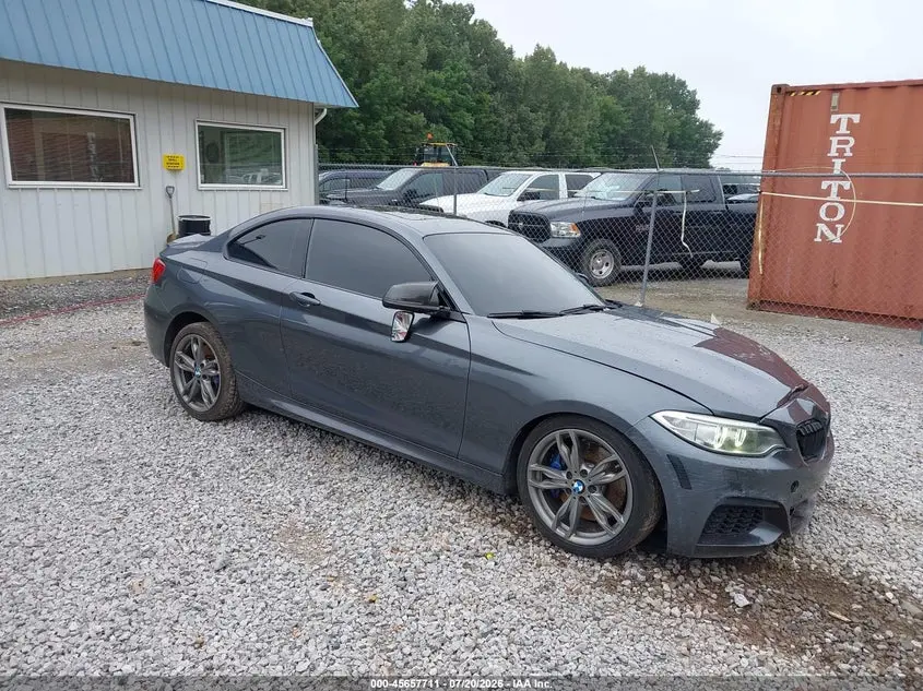 BMW M235I xDrive 2016