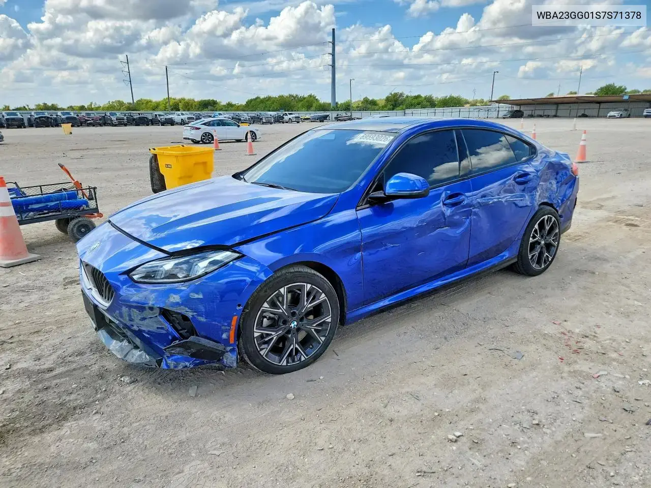 BMW 228Xi 2025