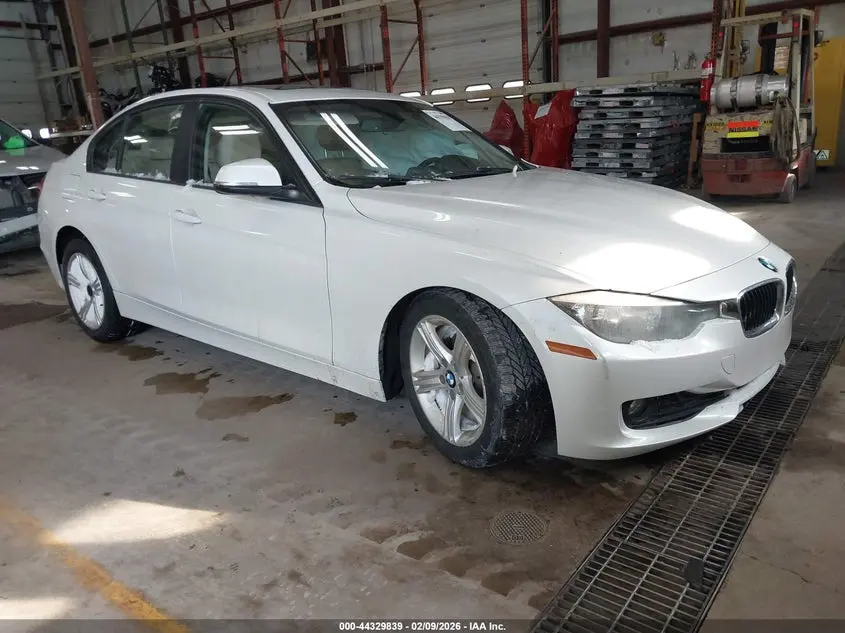 BMW 320I 2015