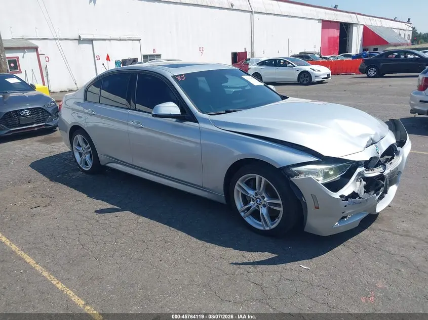 BMW 328I xDrive 2015