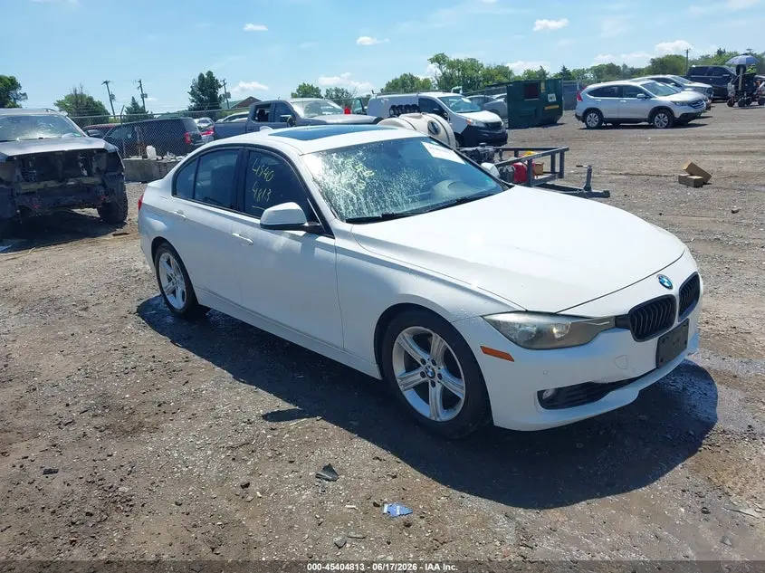 BMW 328I xDrive 2015
