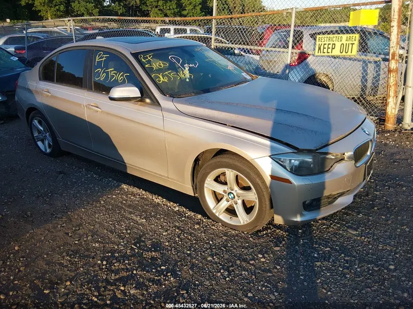BMW 328I xDrive 2015