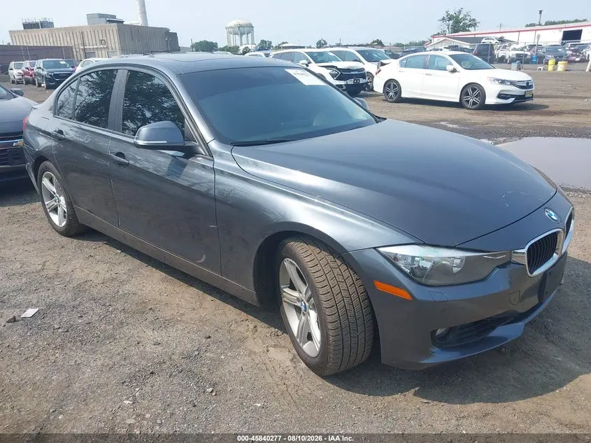 BMW 328I xDrive 2015