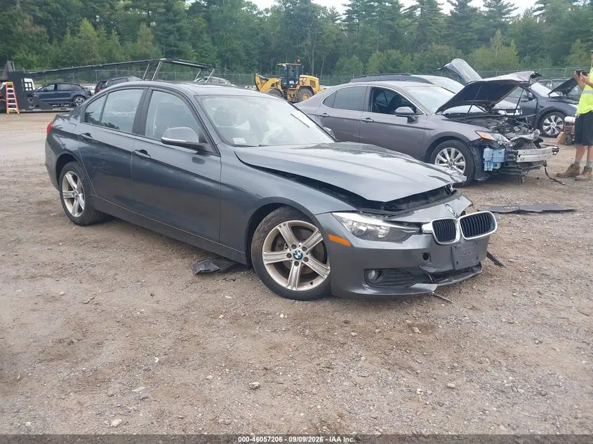 BMW 320I xDrive 2015