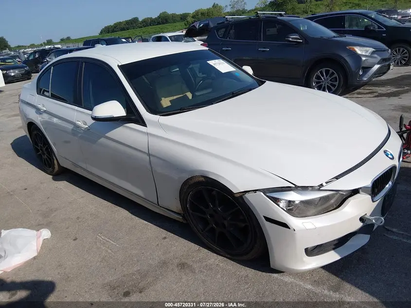 BMW 320I xDrive 2015