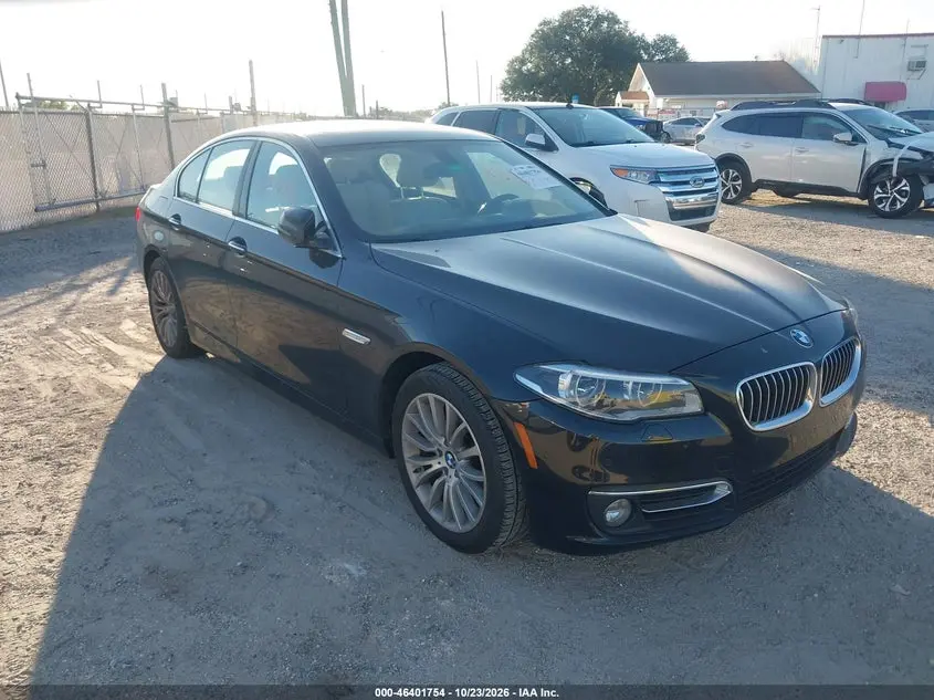 BMW 528I 2015