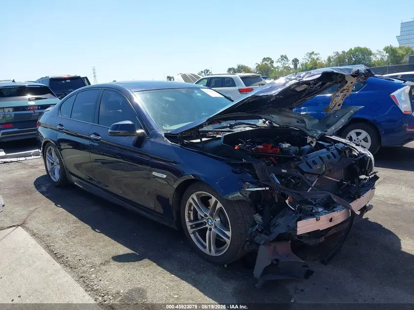BMW 528I 2015