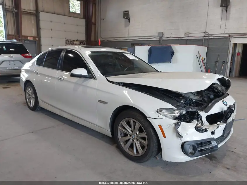 BMW 528I 2015
