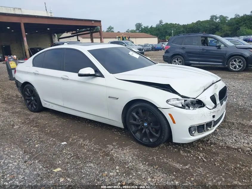 BMW 528I xDrive 2016