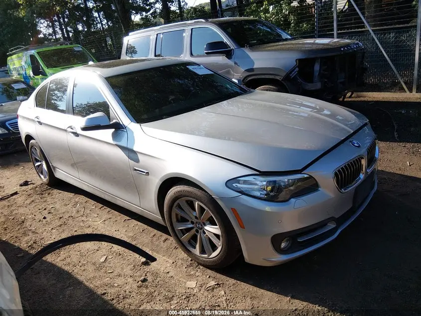 BMW 528I xDrive 2016