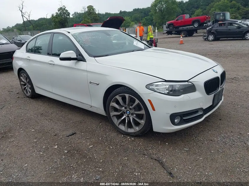 BMW 528I xDrive 2016