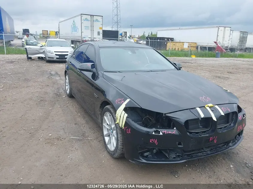 BMW 528I xDrive 2015