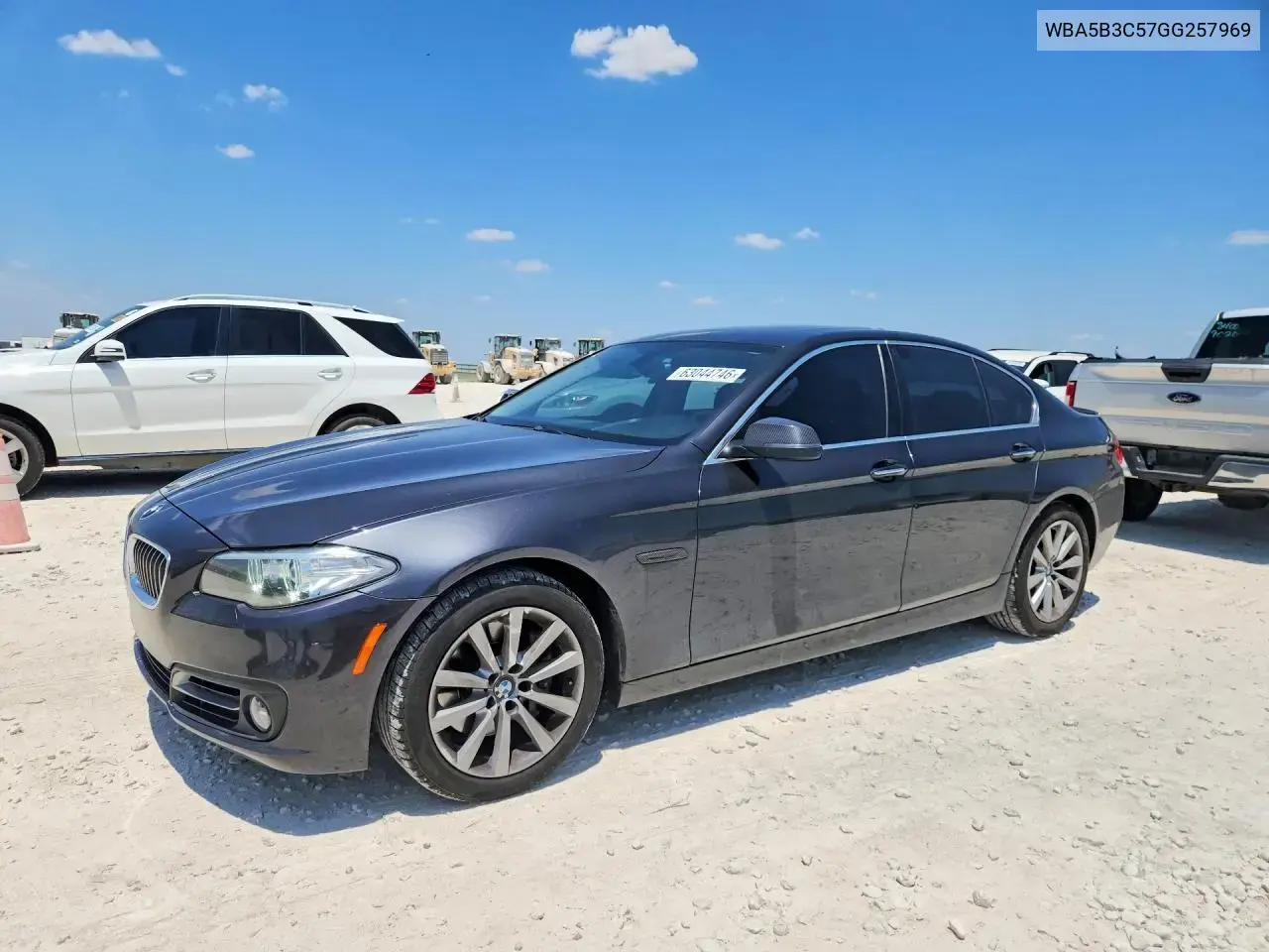 BMW 535 Xi 2016