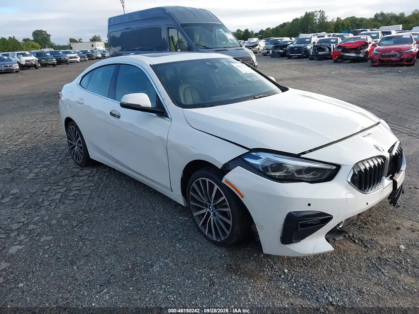 BMW 228 Gran Coupe I xDrive 2022