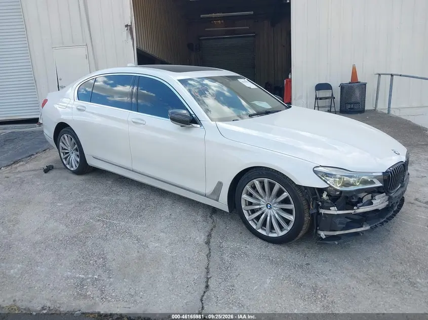 BMW 750I 2016