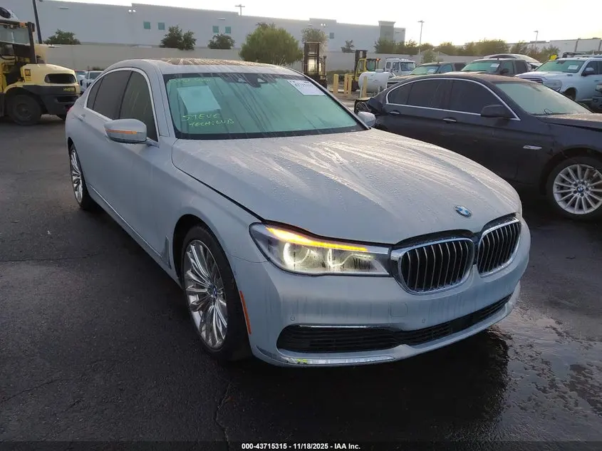 BMW 750I 2019