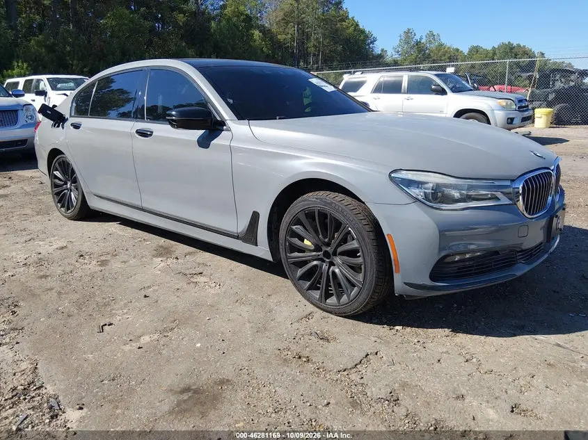 BMW 750I xDrive 2016