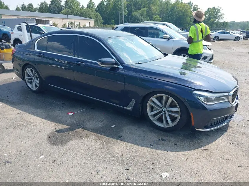 BMW 750I xDrive 2019