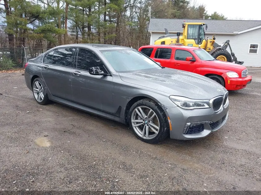 BMW 750I xDrive 2016