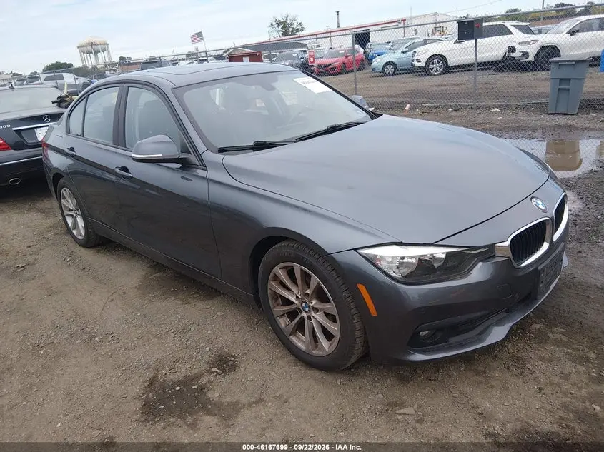 BMW 320I xDrive 2016