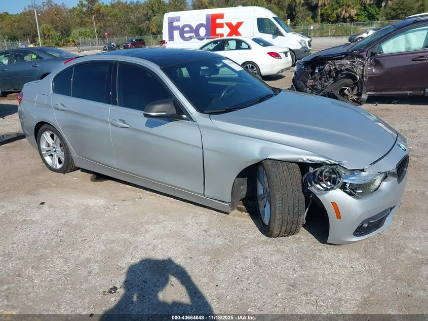 BMW 330I xDrive 2018