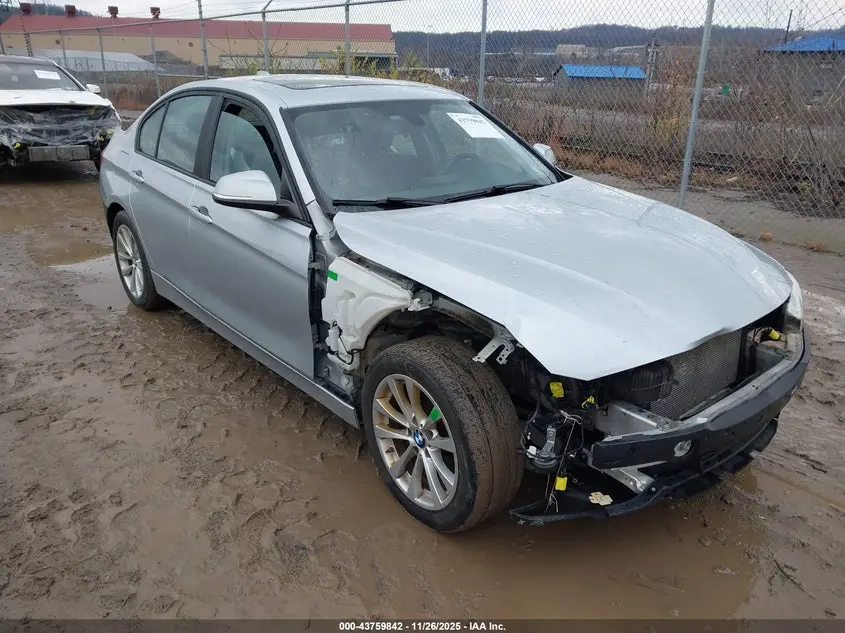 BMW 320I xDrive 2016