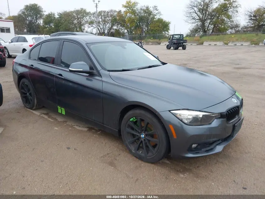 BMW 320I xDrive 2016