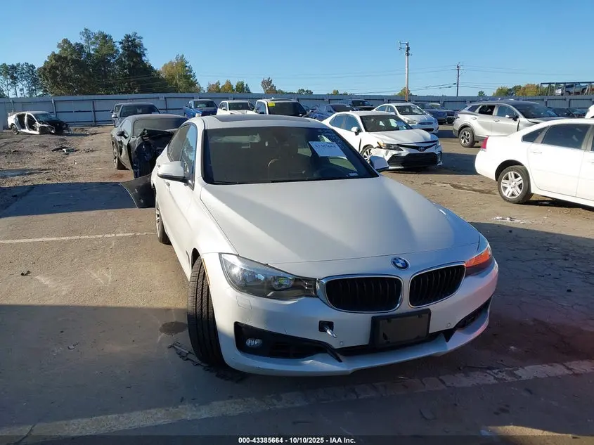 BMW 328I Gran Turismo xDrive 2016