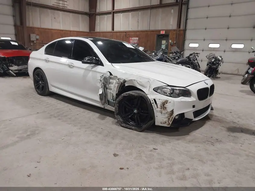 BMW 550I xDrive 2015