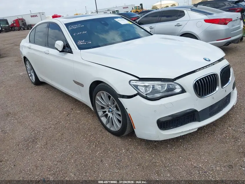 BMW 750I 2015