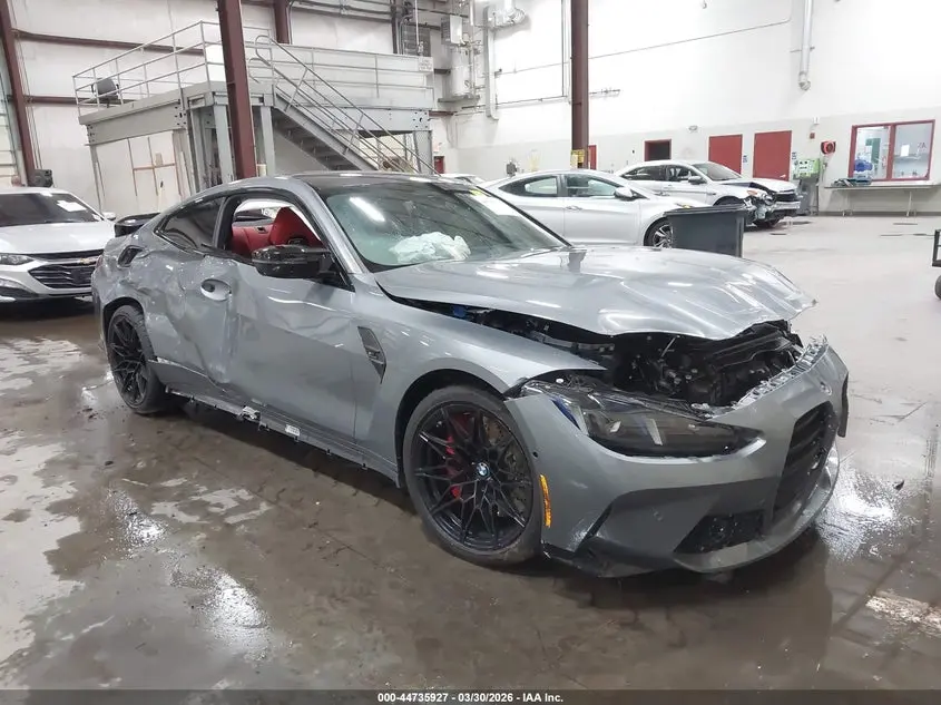 BMW M4 Competition xDrive 2025