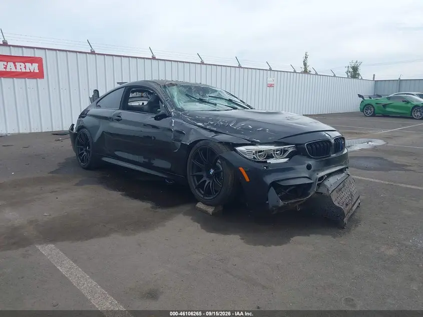 BMW M4 2016
