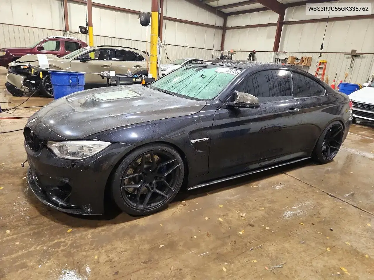 BMW M4 2016