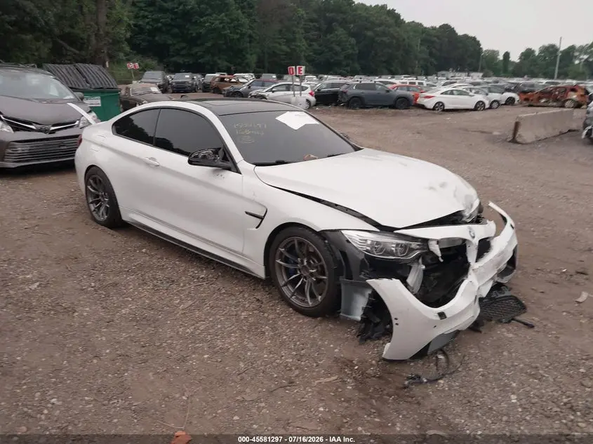 BMW M4 2016