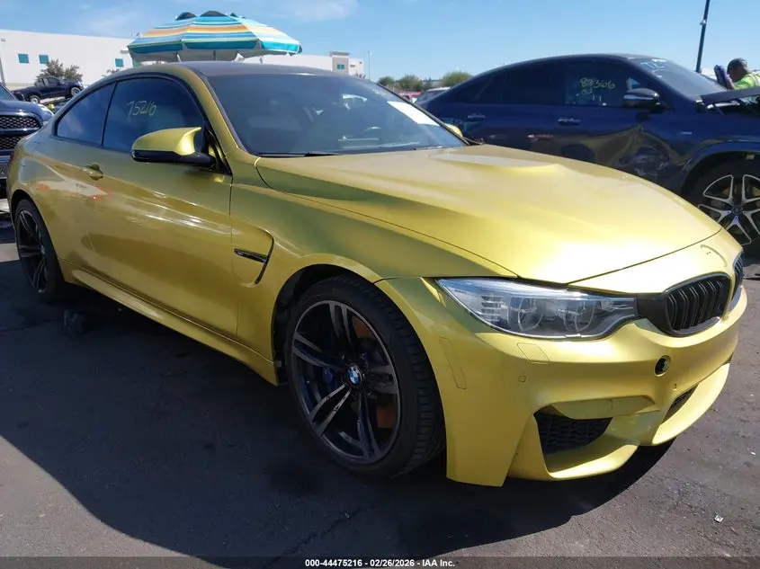 BMW M4 2016