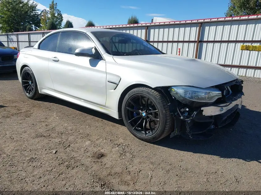 BMW M4 2015