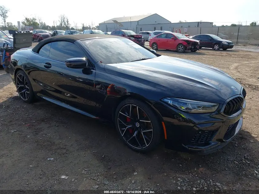 BMW M8 Cabriolet Competition 2023