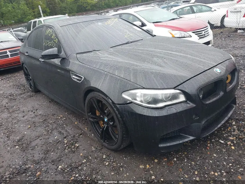 BMW M5 2015